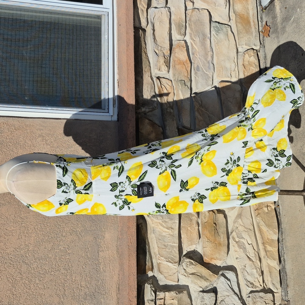 Lulu's Asymmetrical Dress with Lemon Print Size Large NWT - Picture 3 of 6